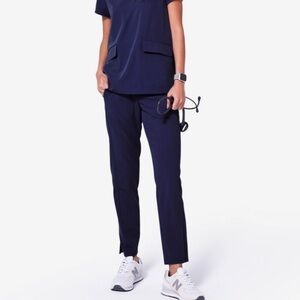 FIGS Corinto Scrub Pant Tuxedo Cropped Graphite Gray RARE Medium